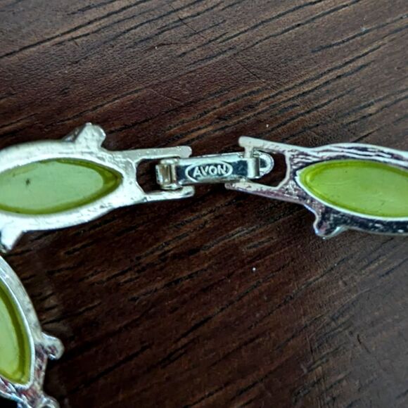 Avon Faux Citrine and Cubic Zirconia Silvertone Tennis Bracelet with Expander - Picture 8 of 9